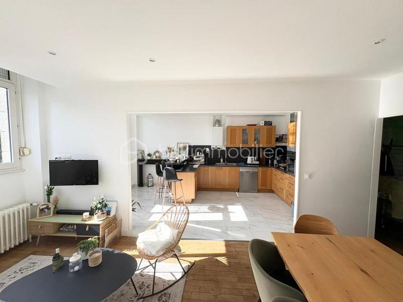 Appartement - 92 m² - 3 pièces