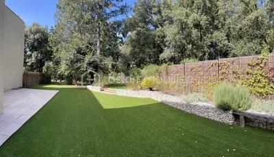 Maison - 160 m² - 5 pièces