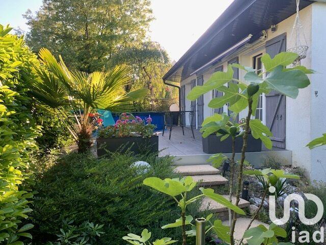 Maison - 166 m² - 7 pièces