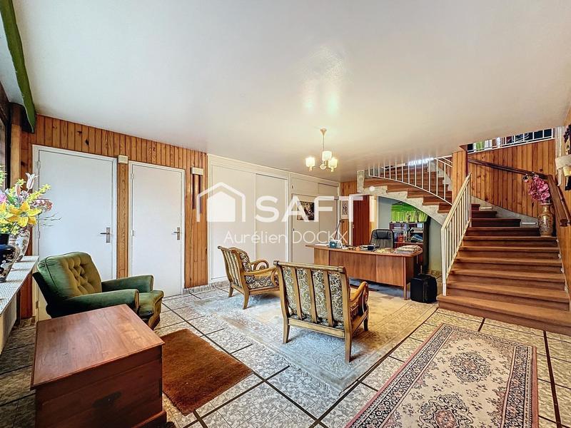 Maison - 200 m² - 9 pièces