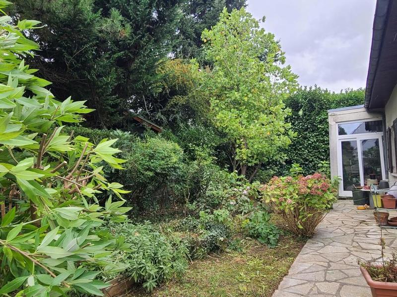 Maison - 169 m² - 8 pièces