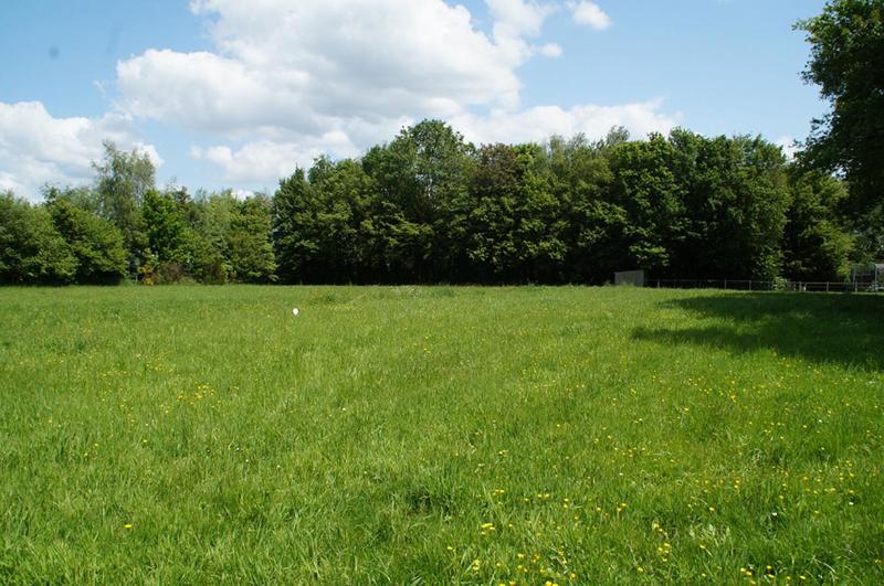 Terrain constructible - 2 380 m²