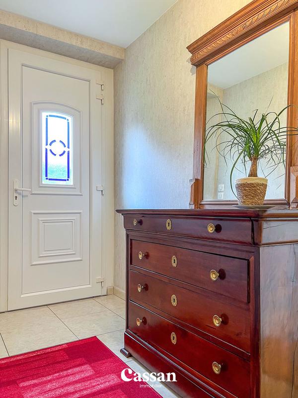 Maison - 98 m² - 6 pièces