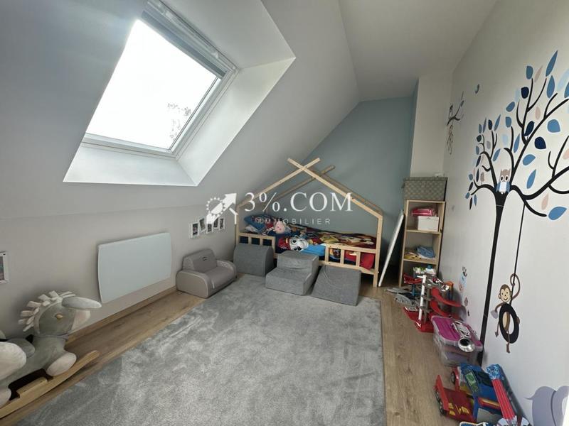 Maison - 111 m² - 6 pièces