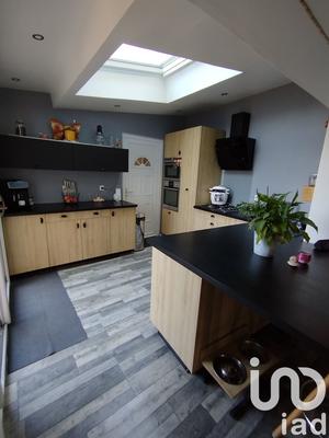 Maison - 177 m² - 6 pièces