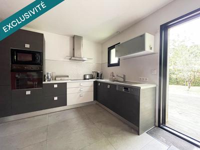 Villa - 155 m² - 6 pièces