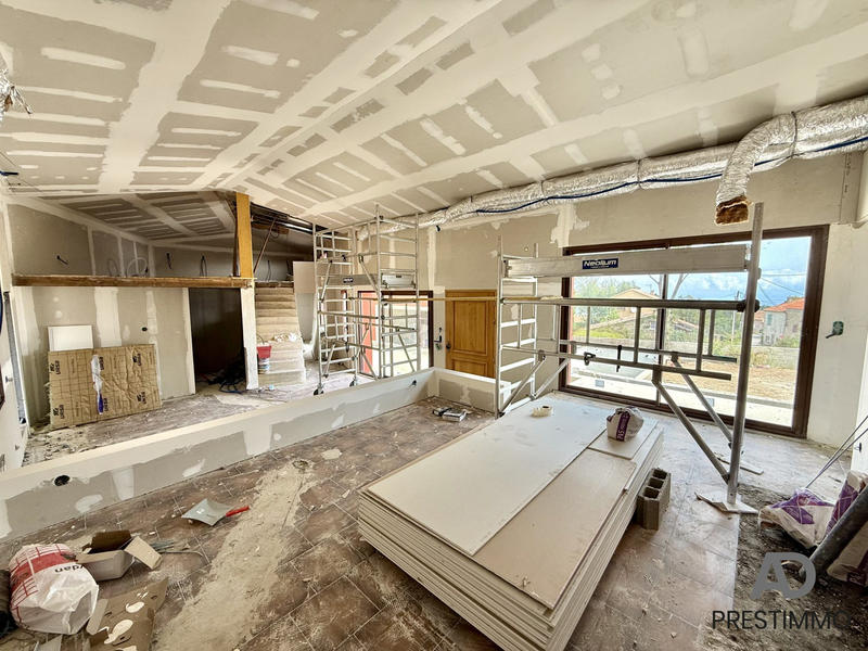 Villa - 184 m² - 5 pièces