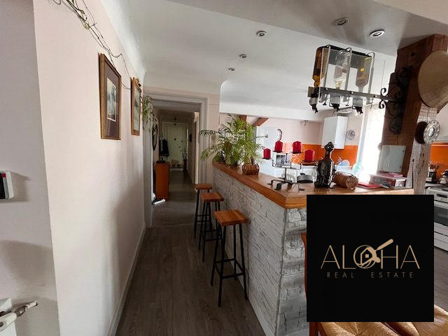 Appartement - 108 m² - 6 pièces