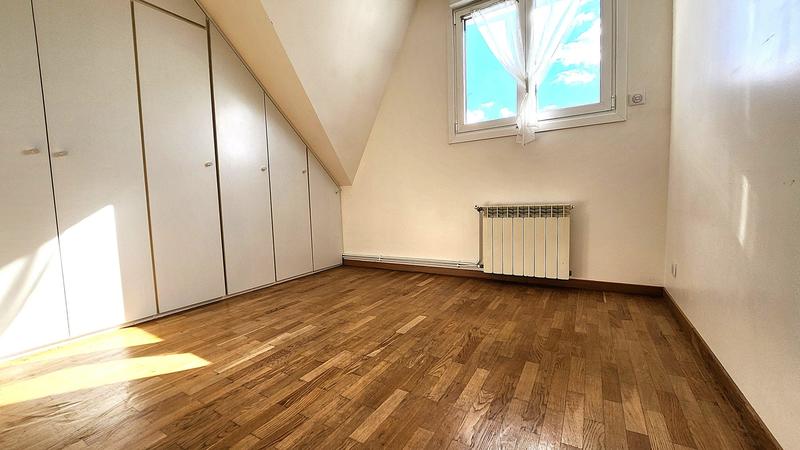 Maison - 130 m² - 4 pièces