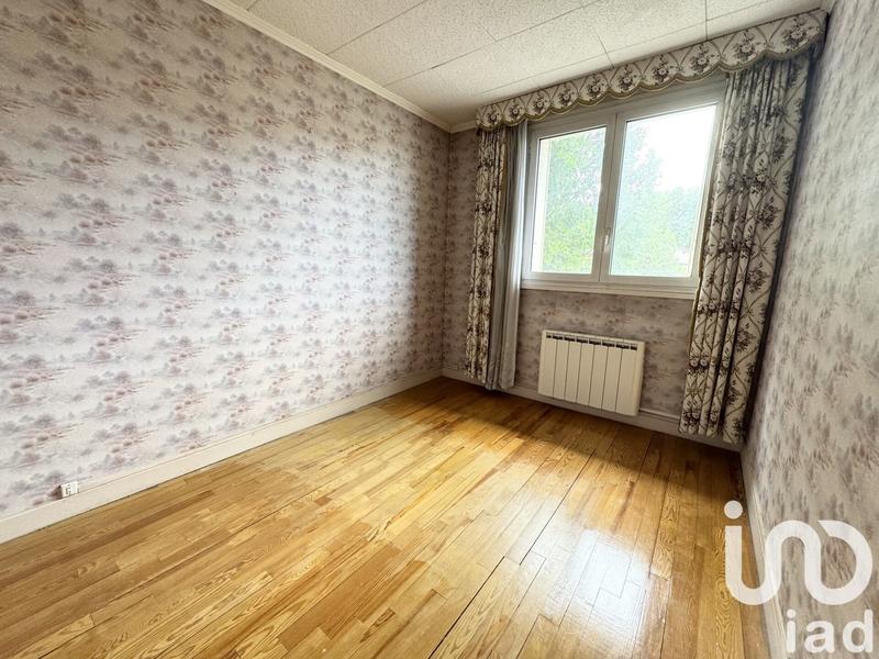 Maison - 92 m² - 5 pièces