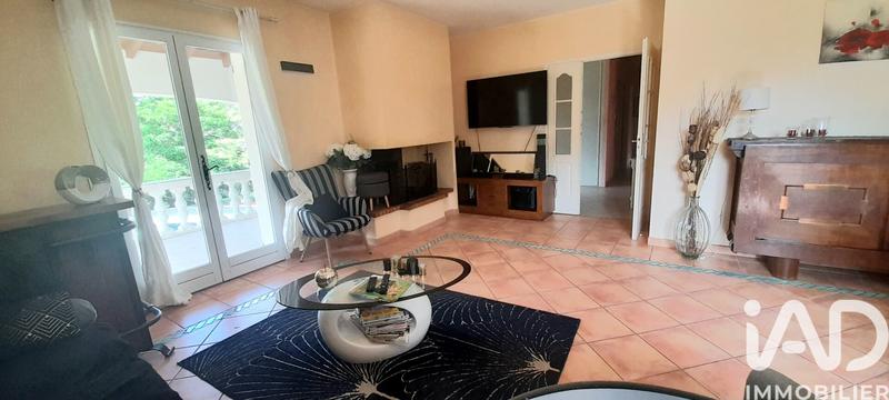 Maison - 180 m² - 7 pièces
