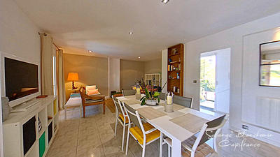 Maison - 190 m² - 7 pièces