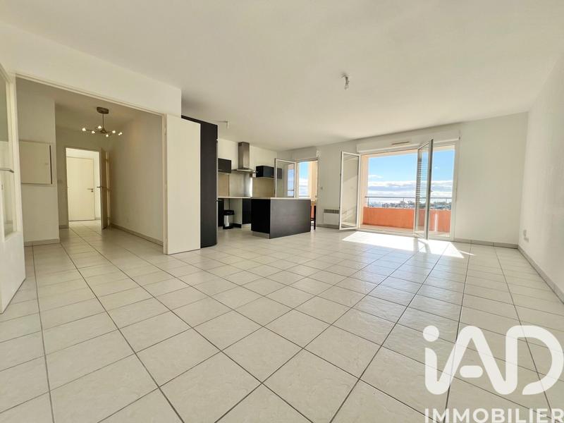 Appartement - 76 m² - 3 pièces