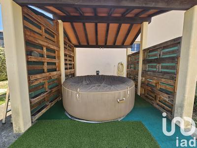 Maison - 111 m² - 3 pièces