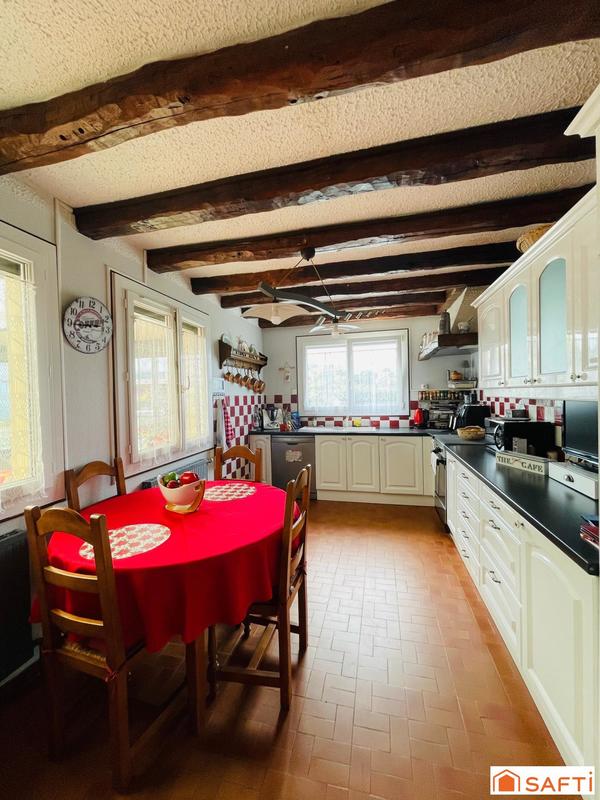 Maison - 110 m² - 6 pièces