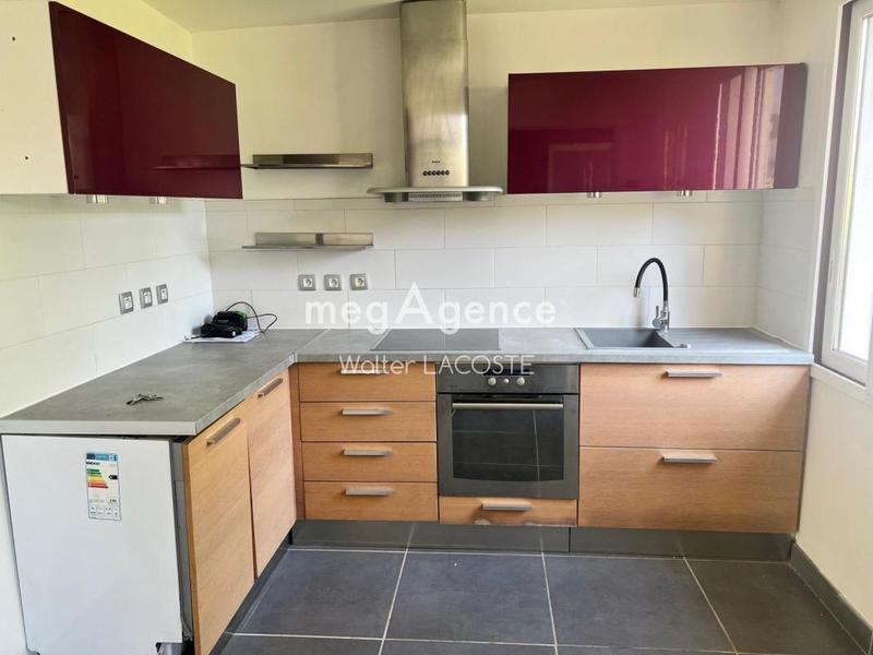 Maison traditionnelle - 103 m² - 4 pièces