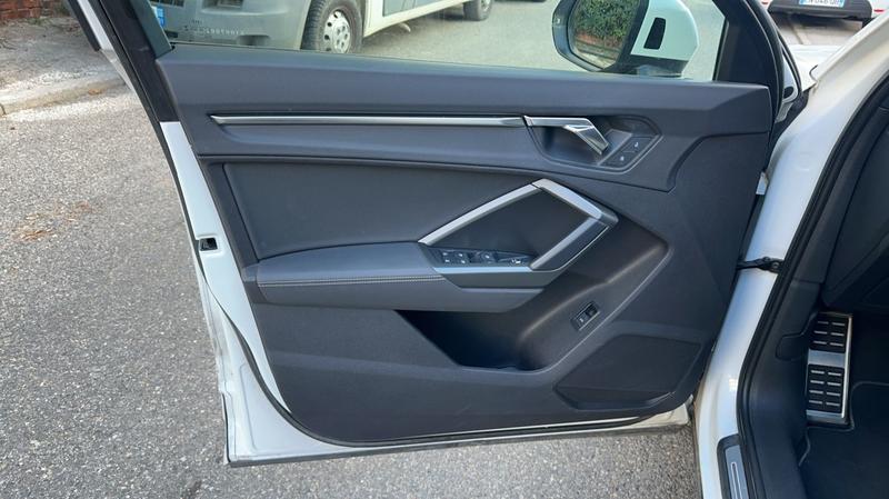 Audi Q3 II 1.5 Tfsi 150 s-Tronic 7 s line - Automatique