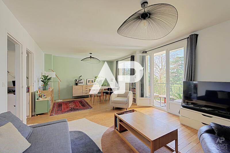 Appartement - 72 m² - 4 pièces