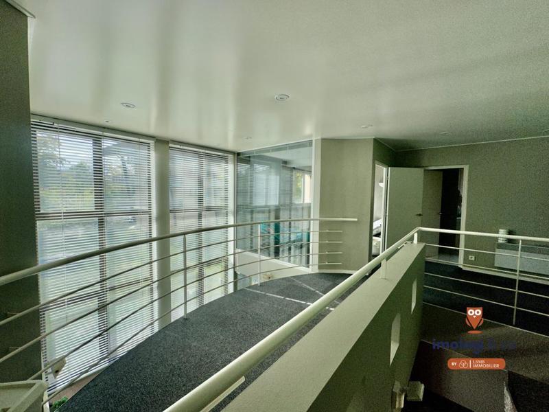 Duplex - 164 m² - 10 pièces