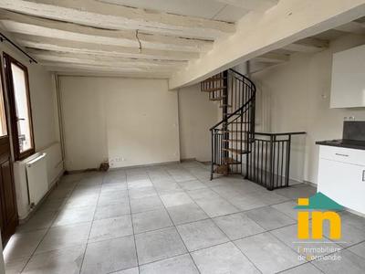 Maison de ville - 62 m² - 3 pièces