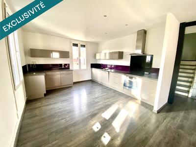 Maison - 96 m² - 5 pièces