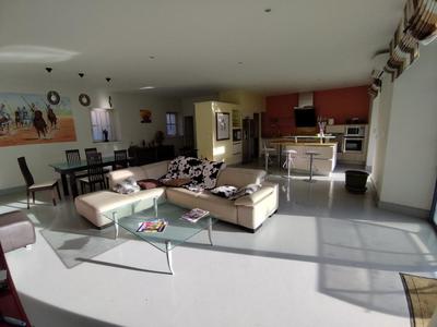 Maison de ville - 216 m² - 5 pièces