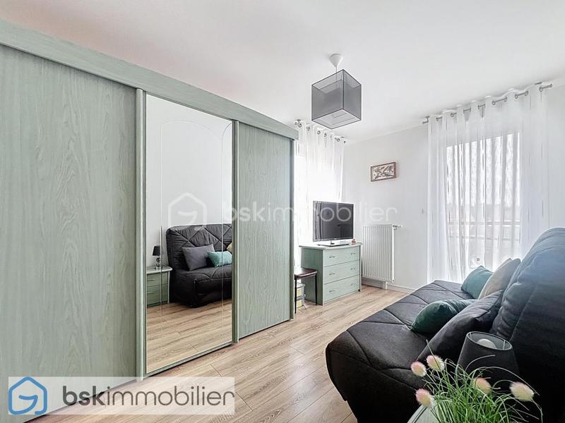 Maison traditionnelle - 90 m² - 5 pièces