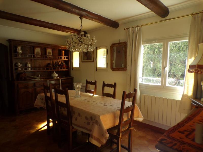 Maison - 97 m² - 5 pièces