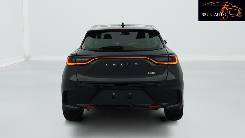 Lexus Lbx 2wd Business