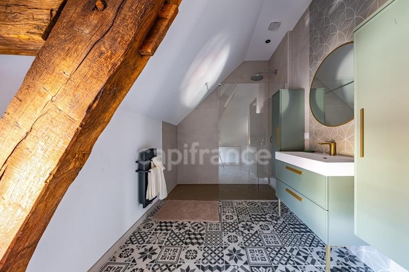 Propriété - 362 m² - 10 pièces