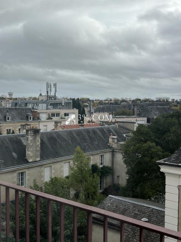 Appartement - 95 m² - 4 pièces