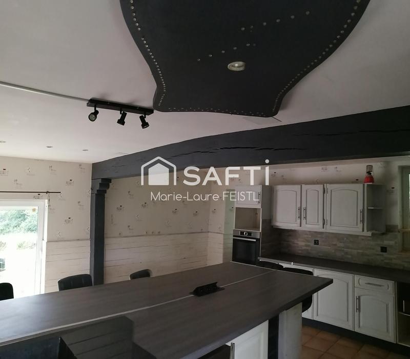 Maison - 122 m² - 7 pièces