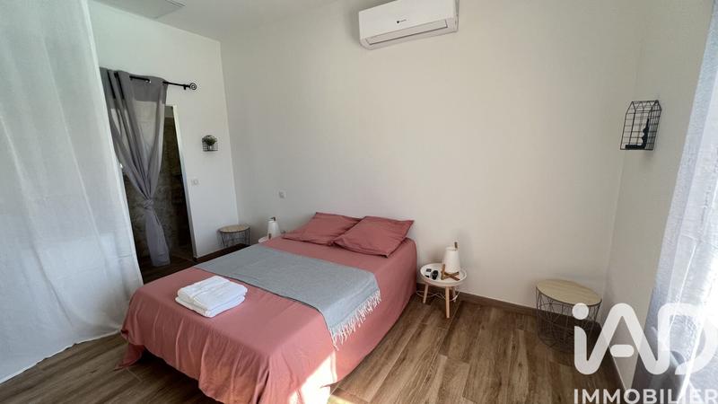 Maison - 275 m² - 11 pièces