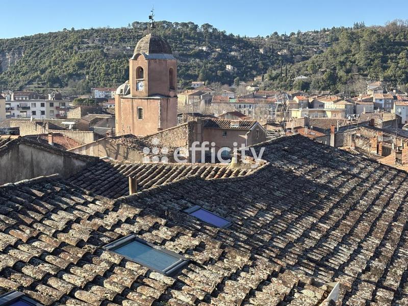 Appartement - 87 m² - 3 pièces