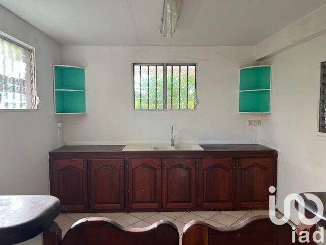 Maison - 200 m² - 5 pièces