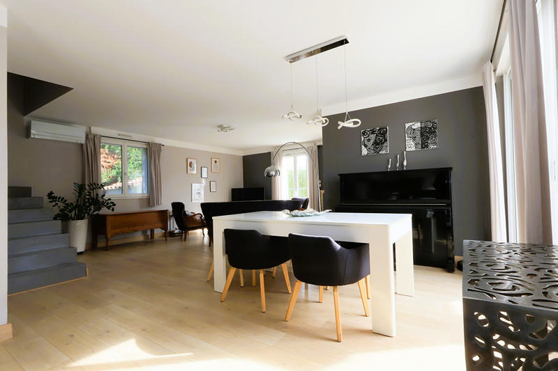 Maison - 117 m² - 5 pièces