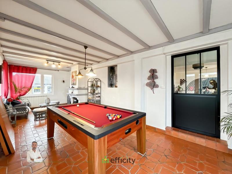 Maison - 150 m² - 5 pièces