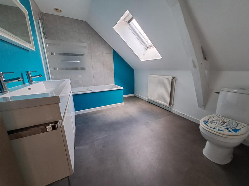 Maison - 100 m² - 5 pièces