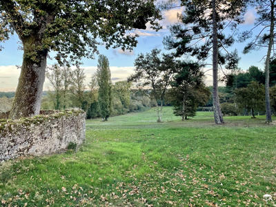 Maison - 180 m² - 7 pièces