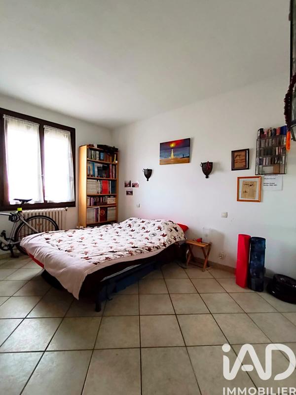 Appartement - 98 m² - 5 pièces