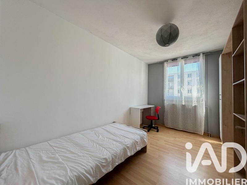 Appartement - 81 m² - 4 pièces