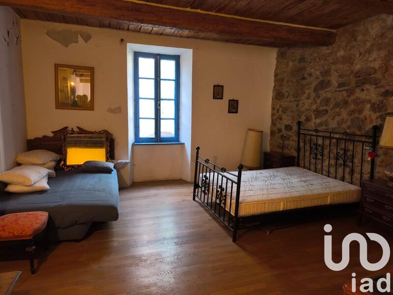 Maison de village - 100 m² - 6 pièces