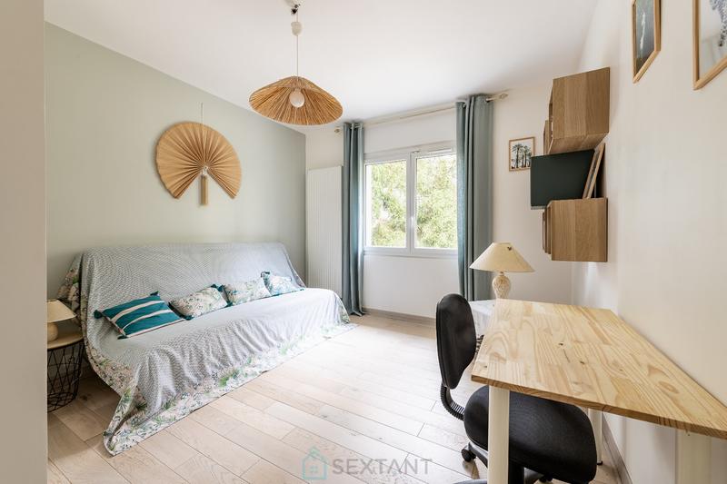 Maison - 165 m² - 7 pièces