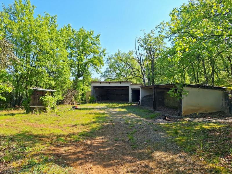 Propriété - 200 m² - 6 pièces