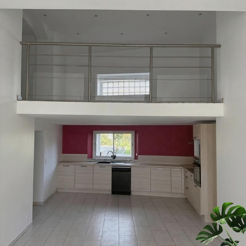 Maison - 180 m² - 6 pièces