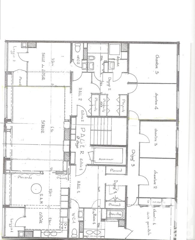 Appartement - 172 m² - 8 pièces