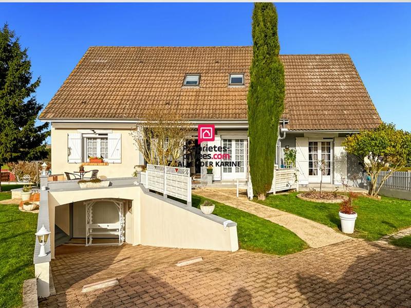 Maison - 145 m² - 7 pièces