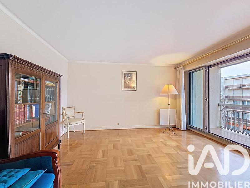Appartement - 81 m² - 4 pièces