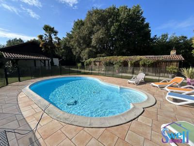 Maison ancienne - 205 m² - 11 pièces