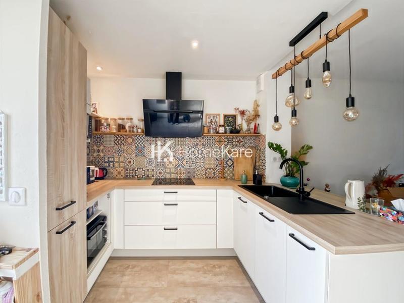 Maison - 64 m² - 4 pièces